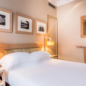 Duret Champs Elysees Parigi