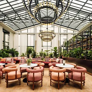 Le Jardin De Verre By Locke Paris