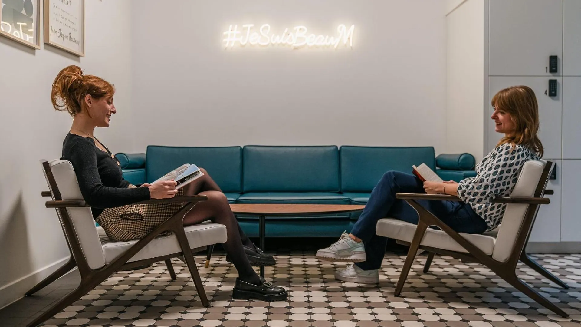 Beau M Paris Hostel